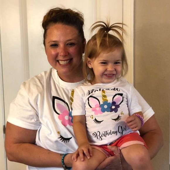 Meet your Posher, Jessica - Picture 1 of 1